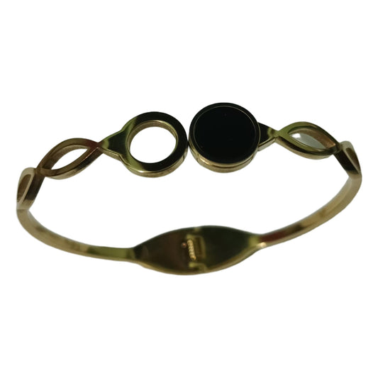Black stone bracelet